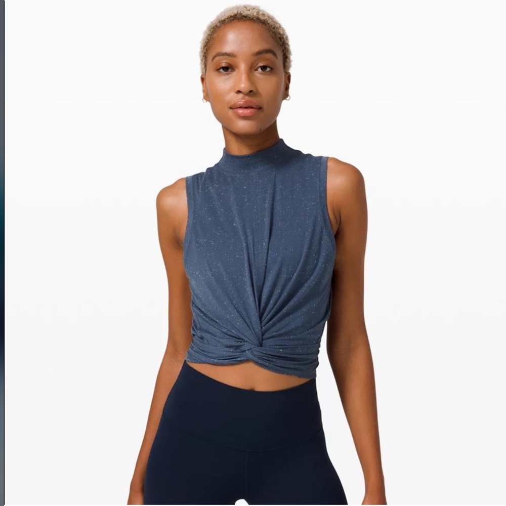 NWOT Lululemon mock neck cropped tie tank top sz 4
